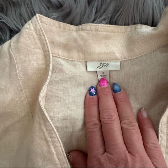 J Jill Cream Blazer with Wrap-Style Front and Fitted Design - Picture 3 of 9